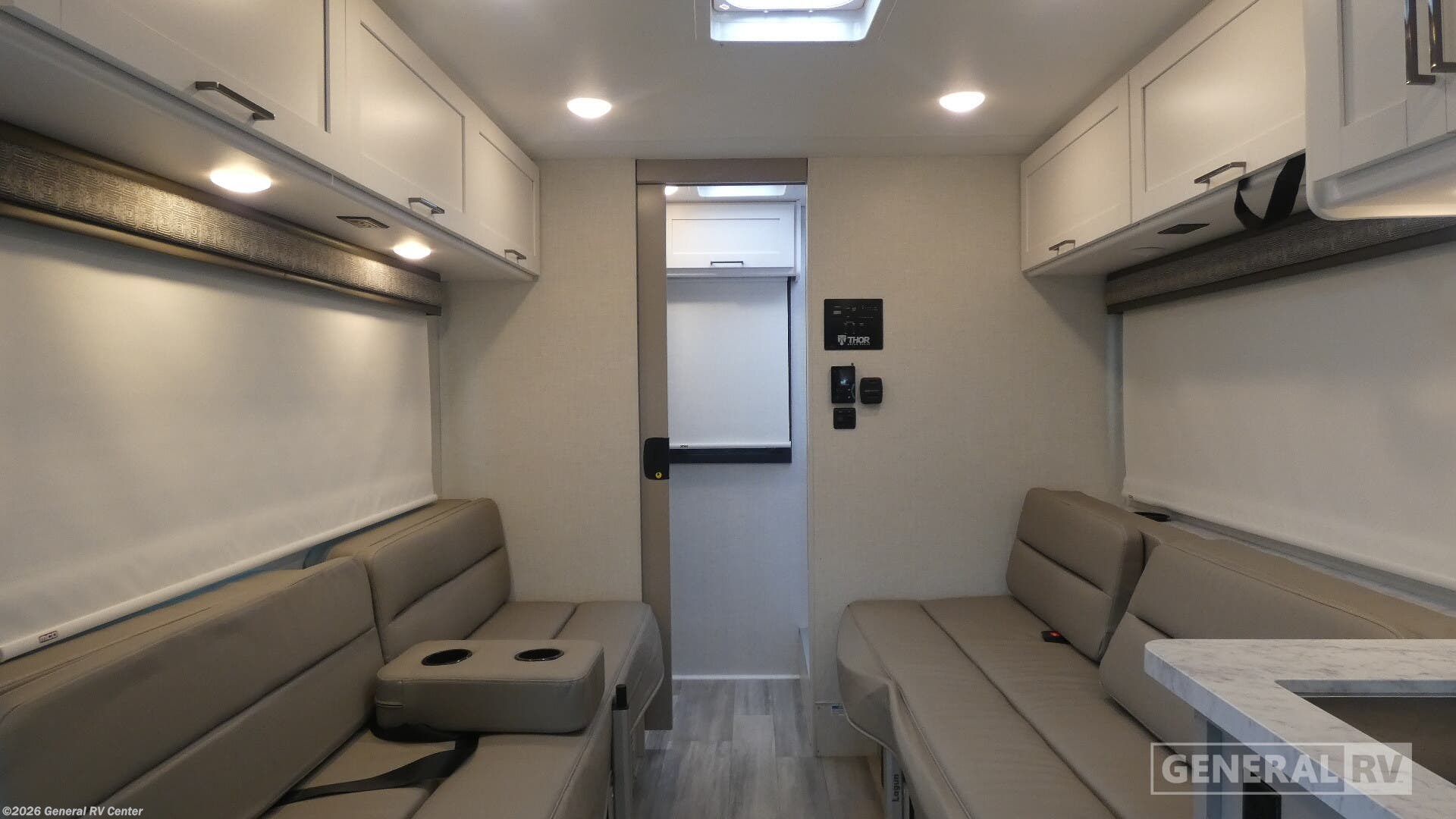 2026 Thor Motor Coach Pasadena SE SX19 Chevy - New Class C For Sale by General RV Center in Birch Run, Michigan