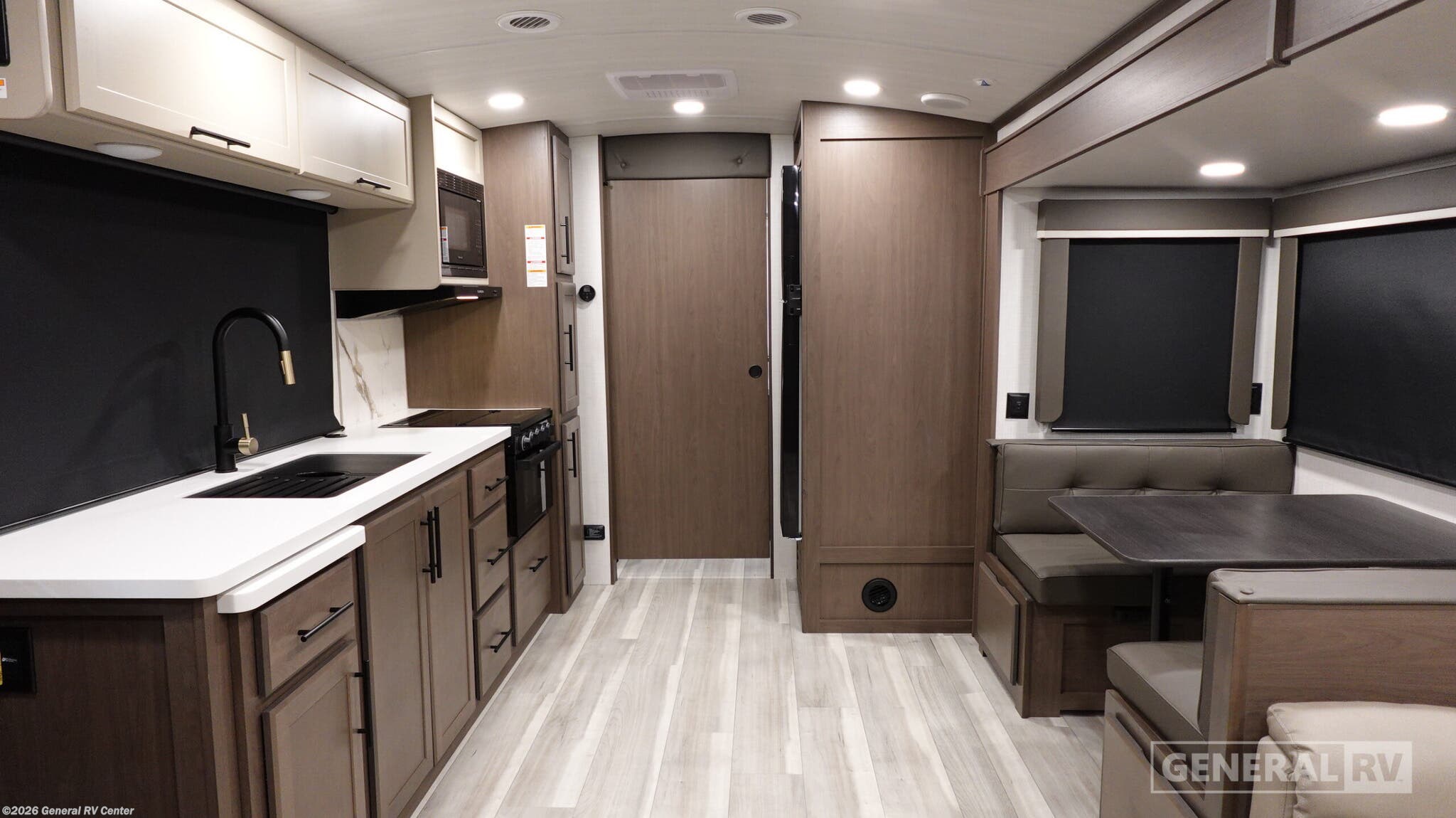 2026 Keystone Cougar 26LBW - New Travel Trailer For Sale by General RV Center in Birch Run, Michigan
