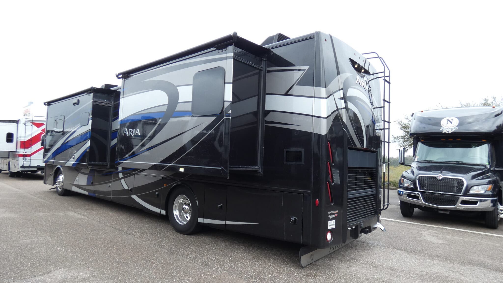 2018 Aria 4000 by Thor Motor Coach from General RV Center in Birch Run, Michigan