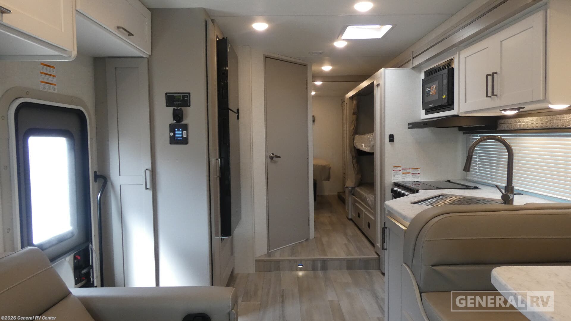 2026 Thor Motor Coach Pasadena SE SL31 - New Class C For Sale by General RV Center in Birch Run, Michigan
