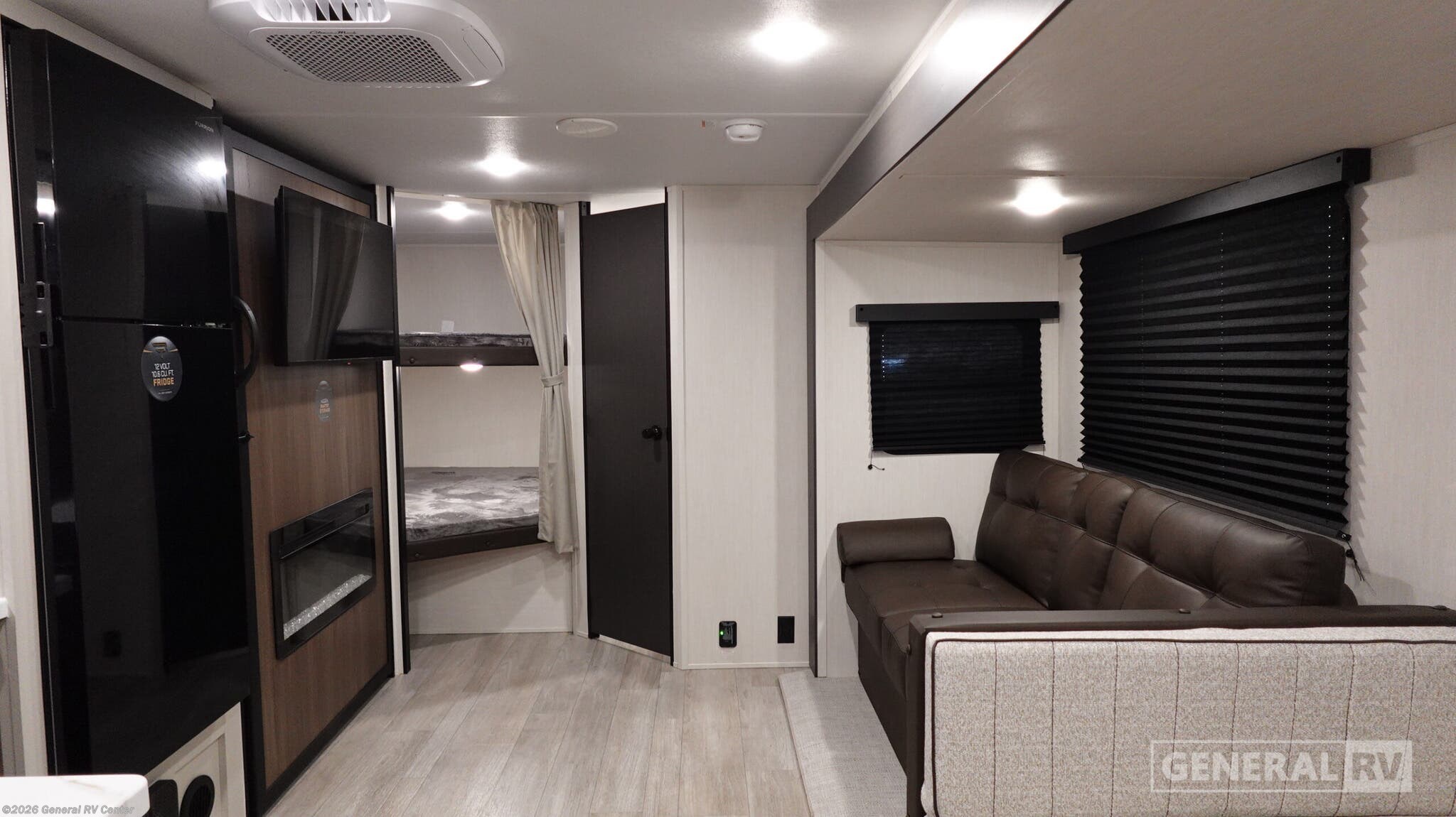 2026 Prime Time Avenger 26DBS - New Travel Trailer For Sale by General RV Center in Birch Run, Michigan