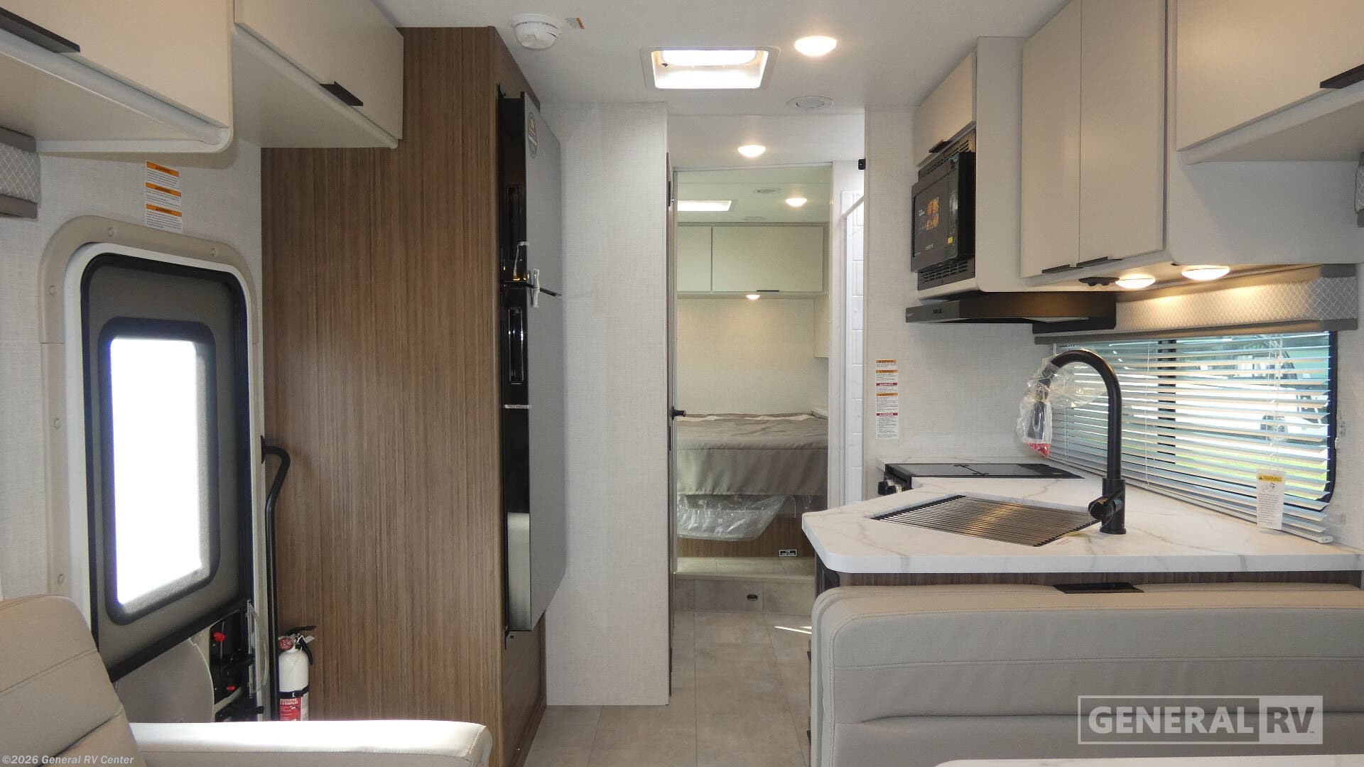 2026 Thor Motor Coach Pasadena SE SZ28 - New Class C For Sale by General RV Center in Birch Run, Michigan