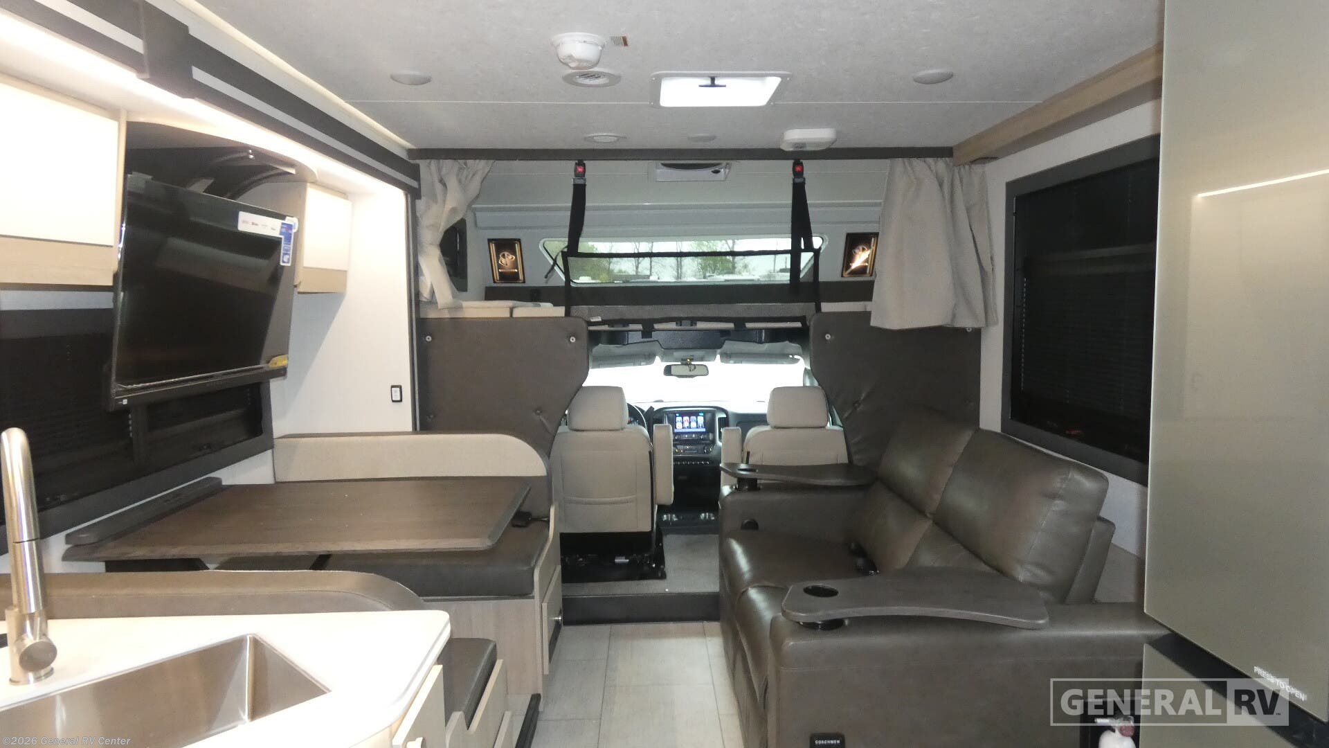 New 2026 Coachmen Entourage 320LV available in Birch Run, Michigan