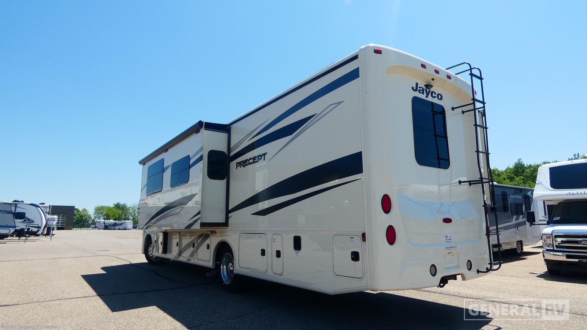 2023 Precept 34B by Jayco from General RV Center in Birch Run, Michigan