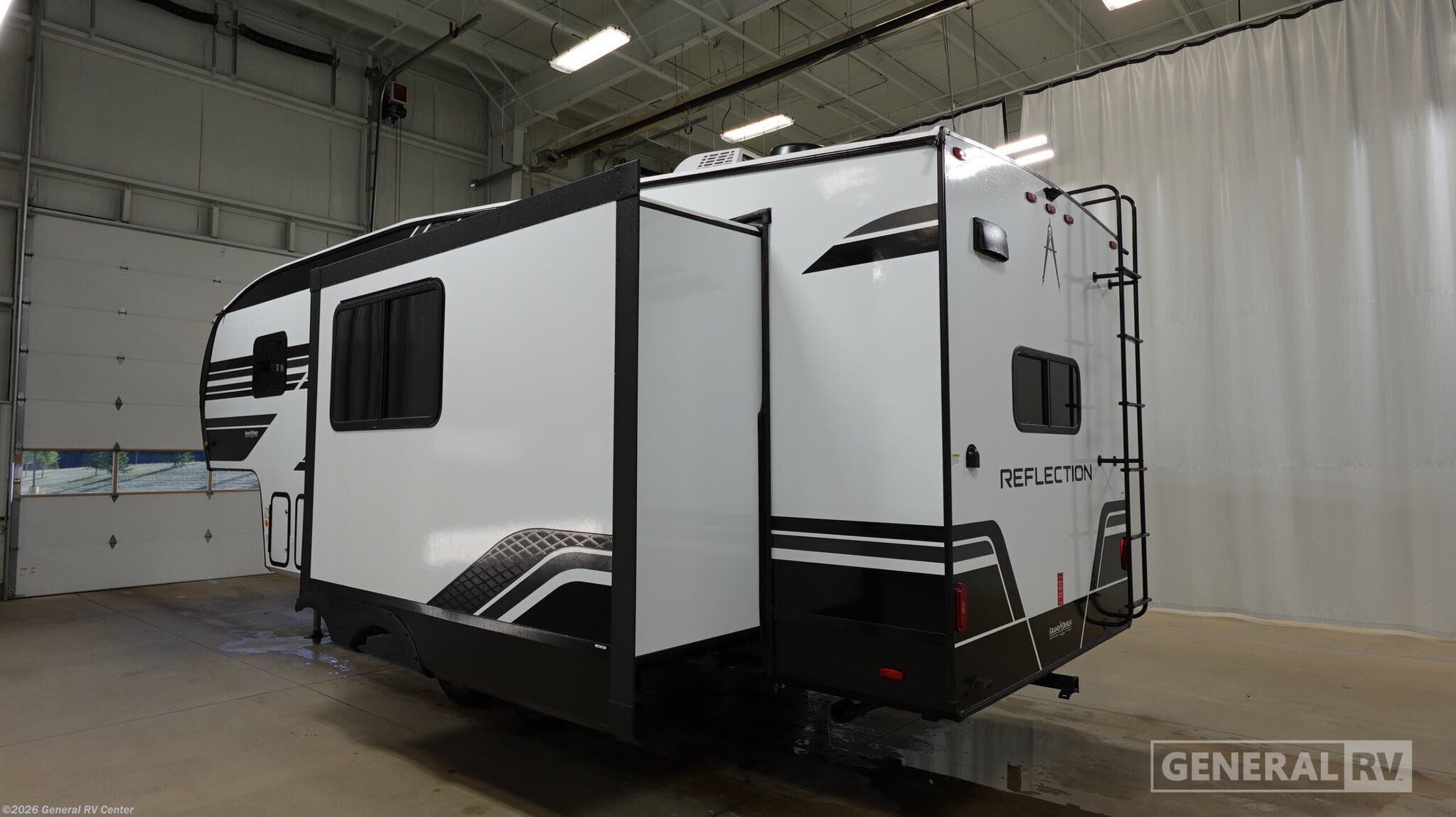 2026 Reflection 150 Series 250ML by Grand Design from General RV Center in Birch Run, Michigan