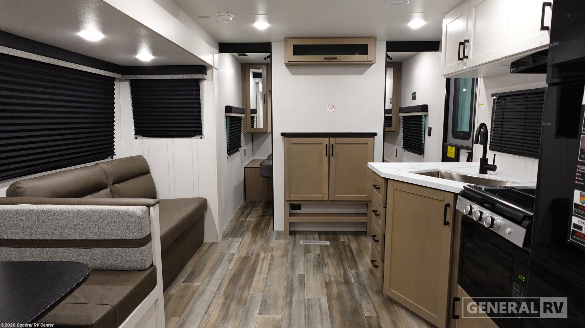 New 2027 Open Range Colt 32DSB available in Birch Run, Michigan
