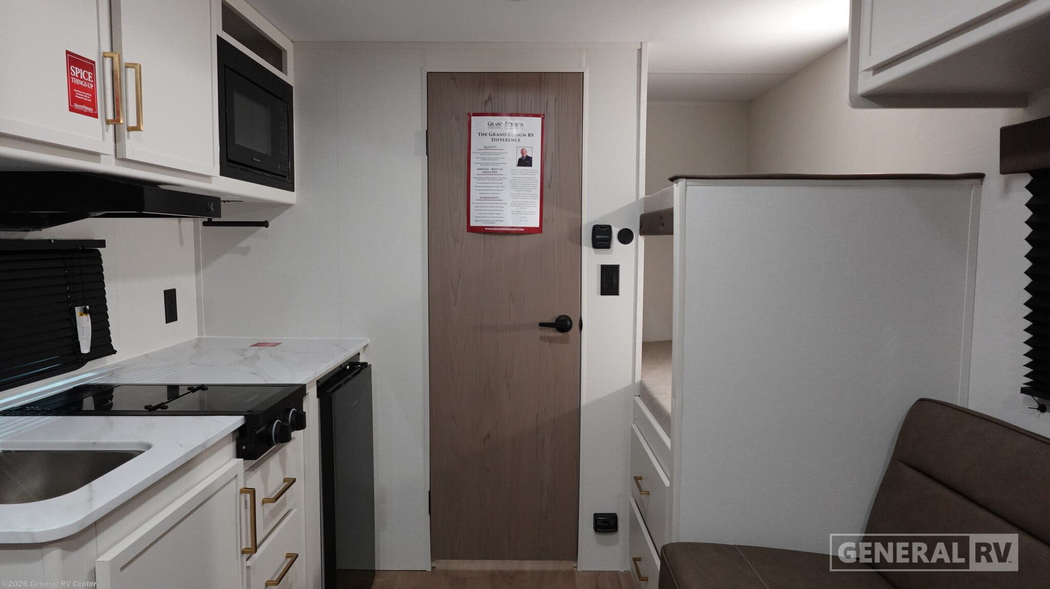 2027 Grand Design TRANSCEND-ONE 151BH - New Travel Trailer For Sale by General RV Center in Birch Run, Michigan