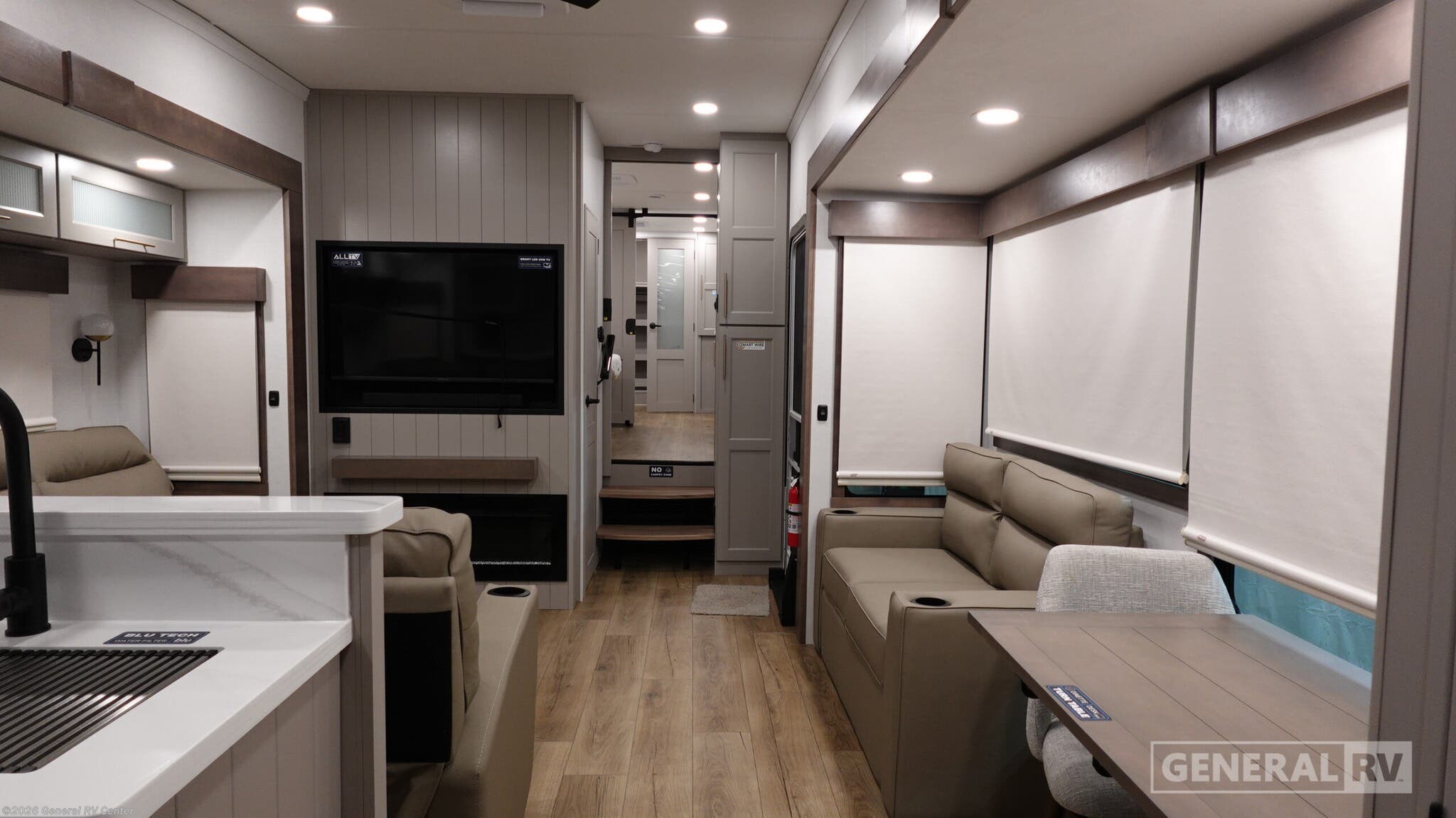 New 2026 Alliance RV Paradigm 382RK available in Birch Run, Michigan
