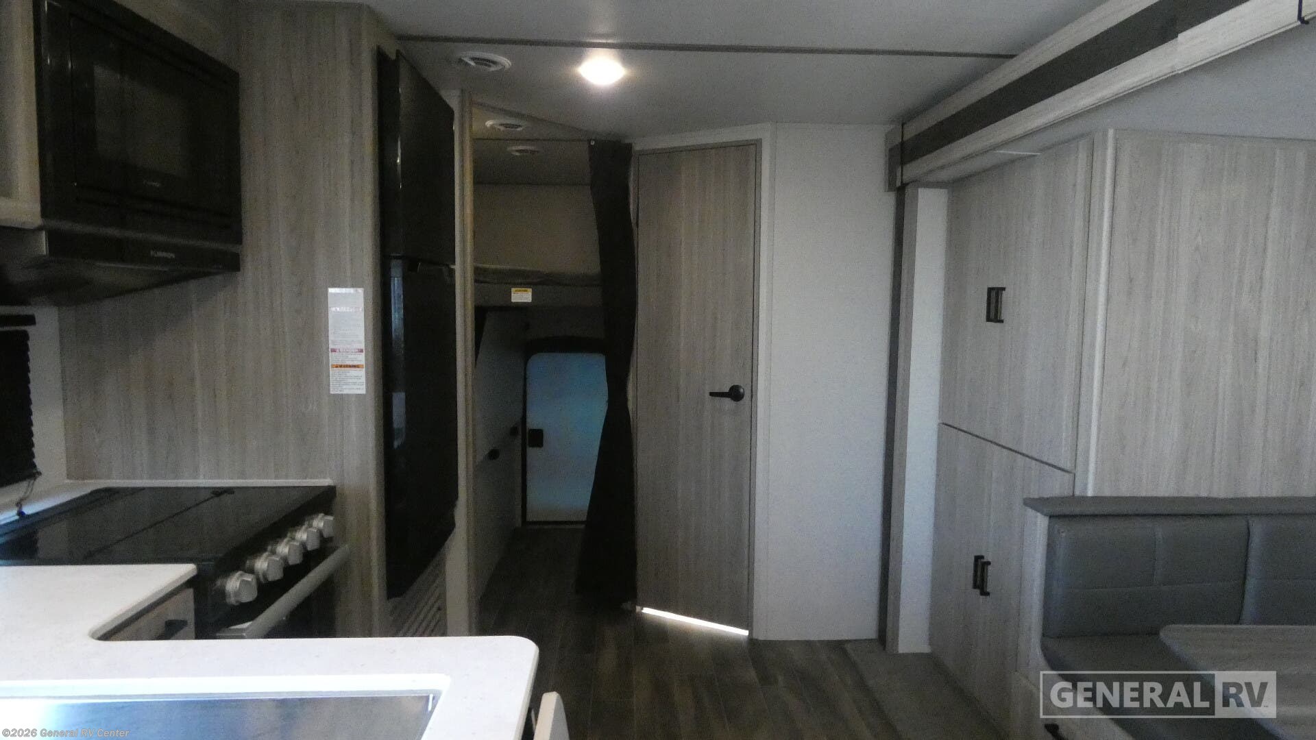2024 Keystone Passport 221BH - Used Travel Trailer For Sale by General RV Center in Birch Run, Michigan