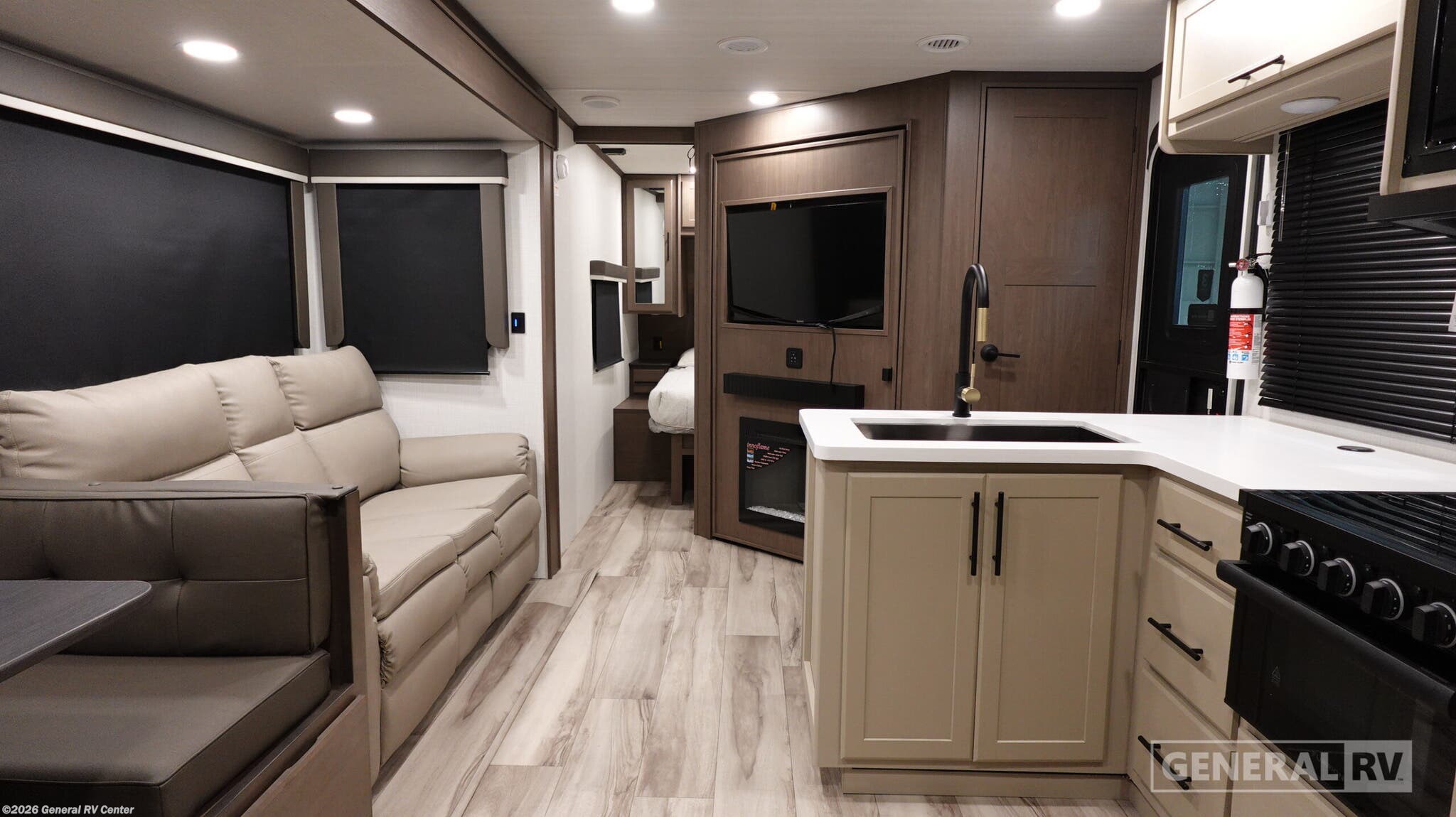 New 2027 Keystone Cougar Half Ton 28BHS available in Birch Run, Michigan