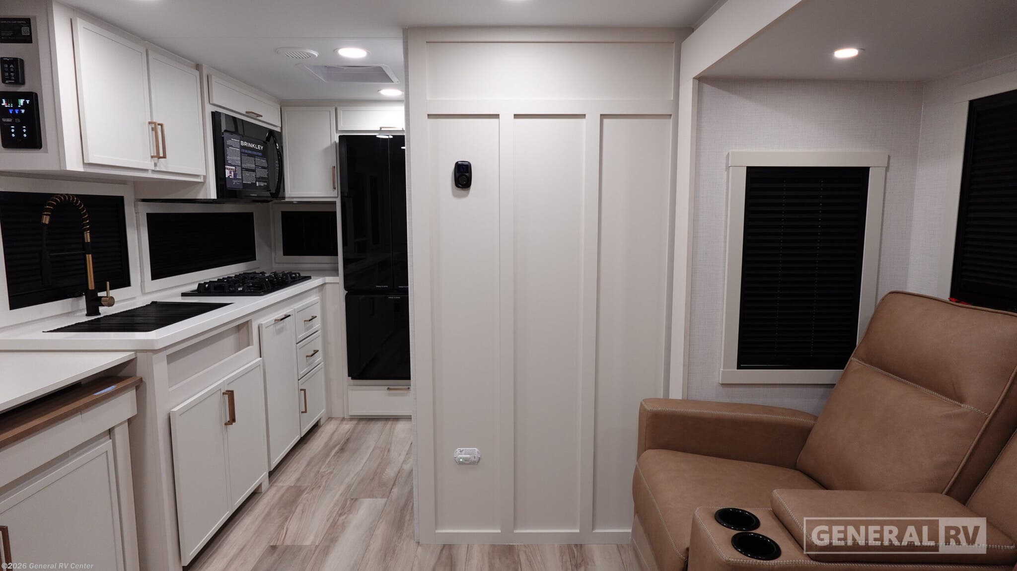 2026 Brinkley RV Model Ix 20X - New Travel Trailer For Sale by General RV Center in Birch Run, Michigan