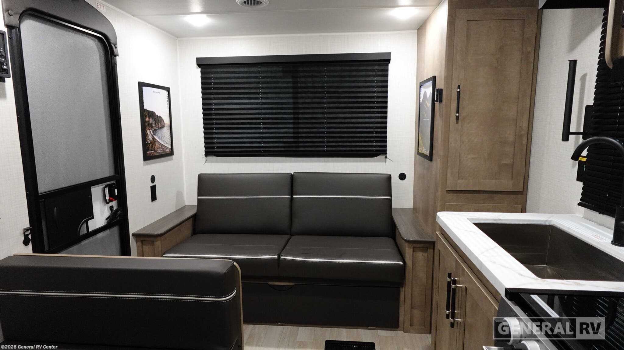 2027 Keystone Springdale 2100RL - New Travel Trailer For Sale by General RV Center in Birch Run, Michigan
