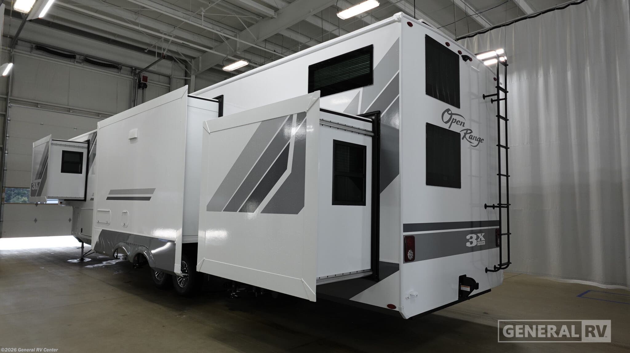 2027 Open Range 3X 390TBS by Highland Ridge from General RV Center in Birch Run, Michigan