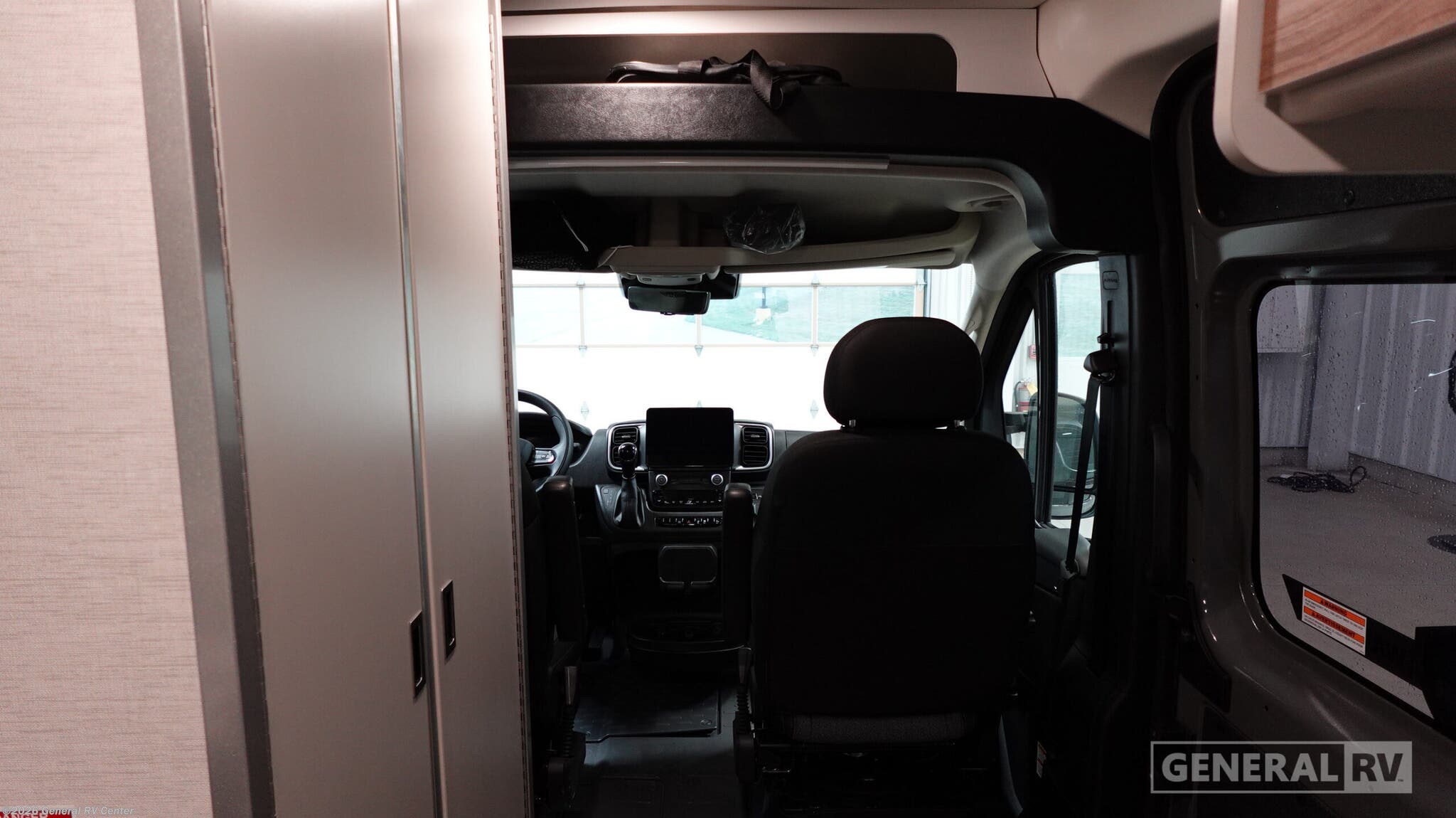 New 2027 Thor Motor Coach Rize Sport 18Z available in Birch Run, Michigan