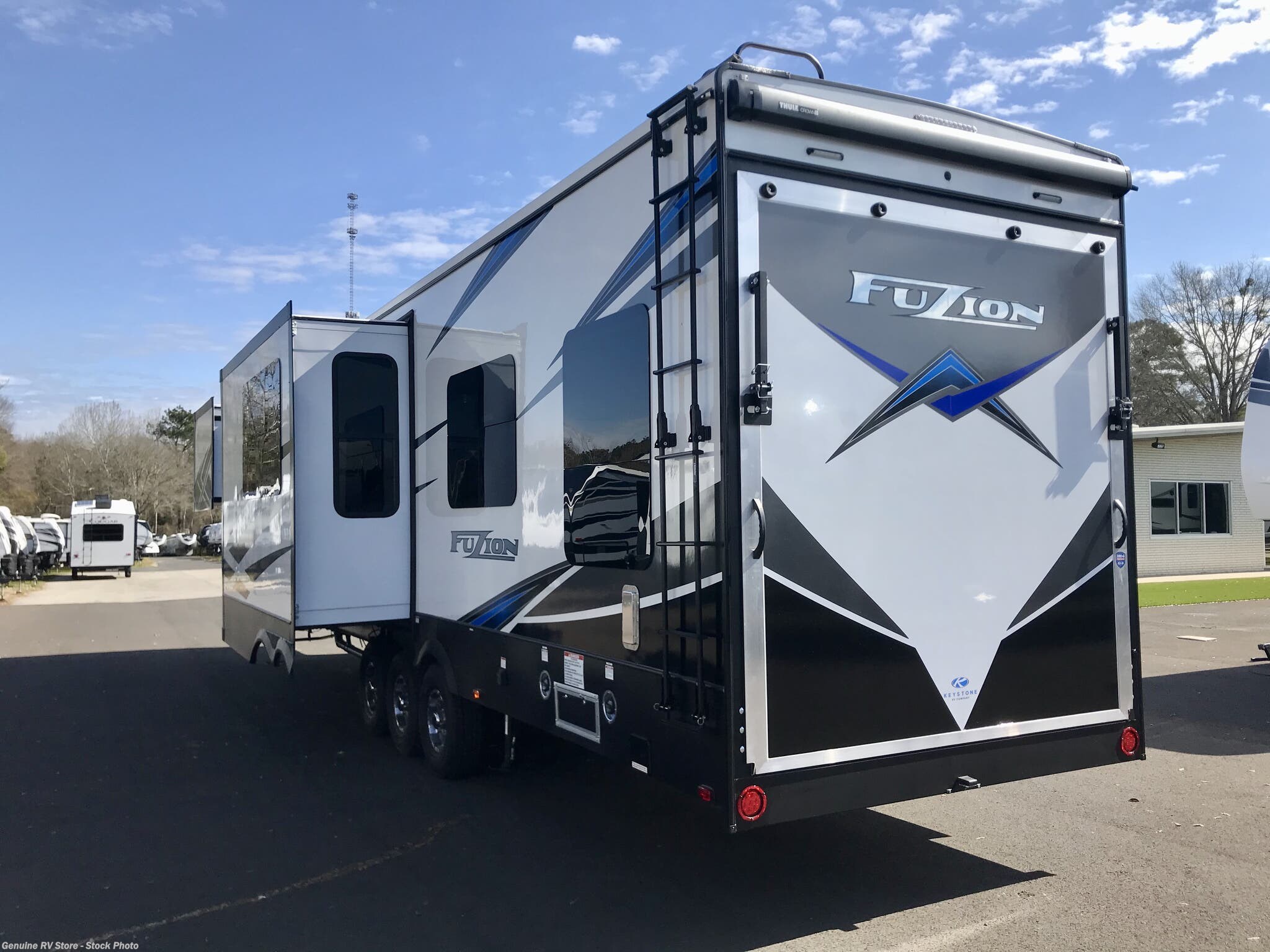 fuzion travel trailers for sale