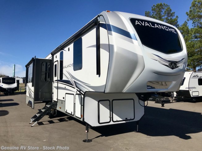 New 2022 Keystone Avalanche 312RS available in Nacogdoches, Texas