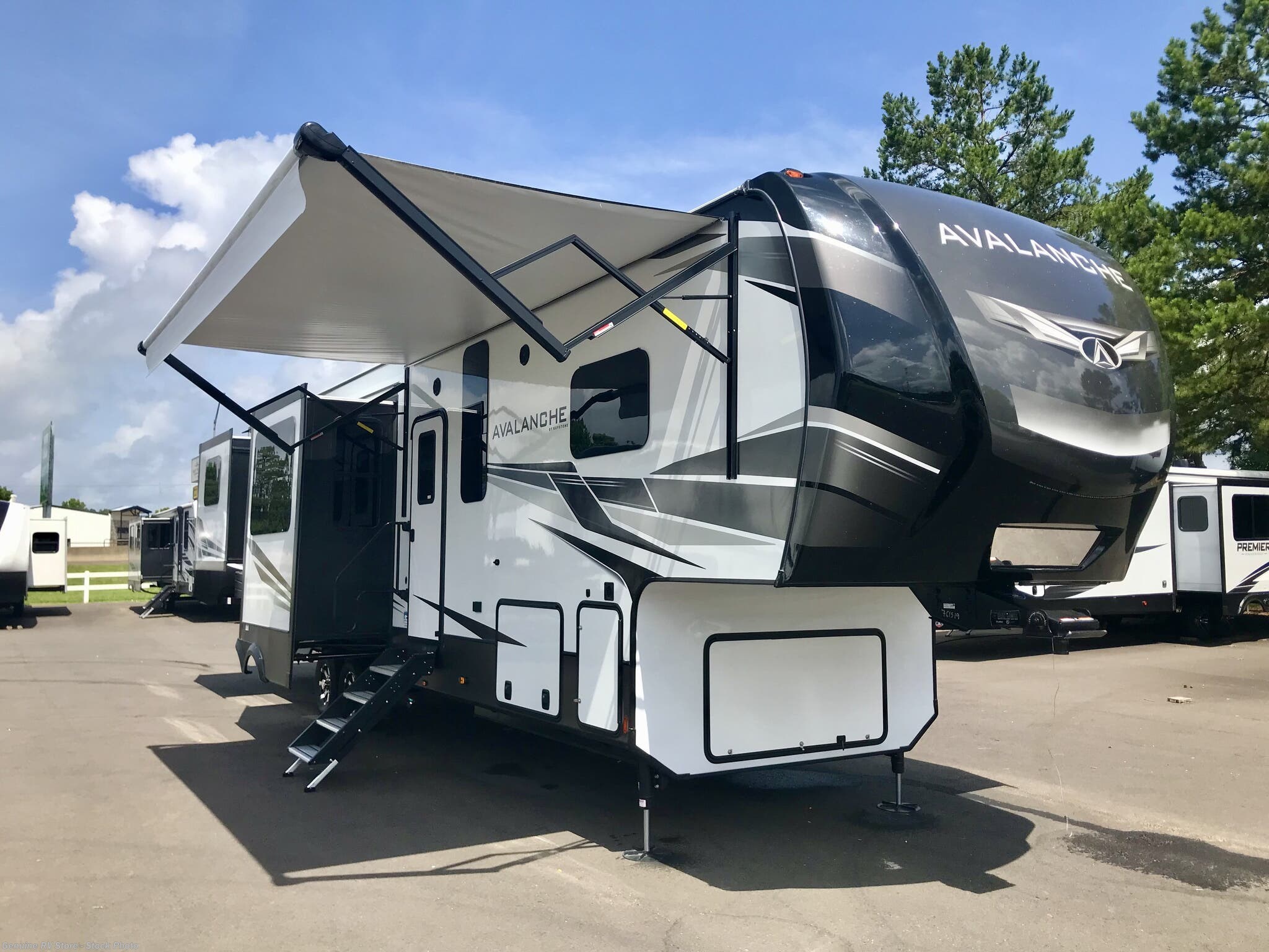 2021 Keystone Avalanche 375RD RV for Sale in Nacogdoches, TX 75964 ...