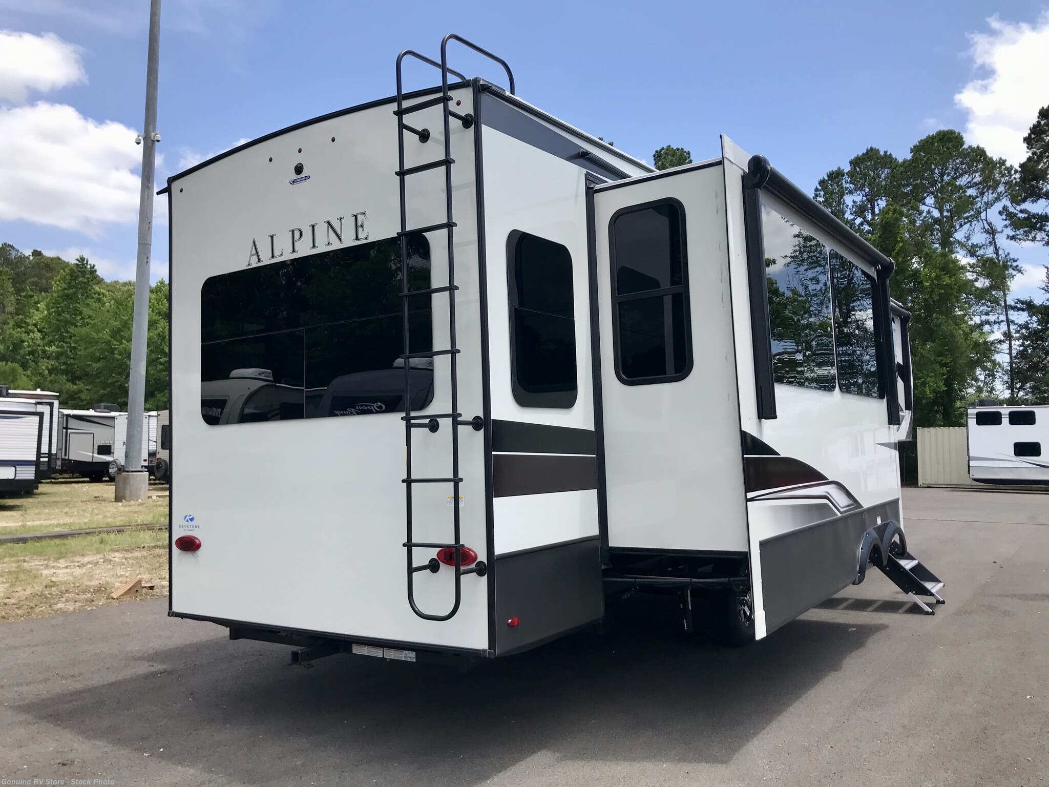 2022 Keystone Alpine 3220RL RV for Sale in Texarkana, TX 75503 ...