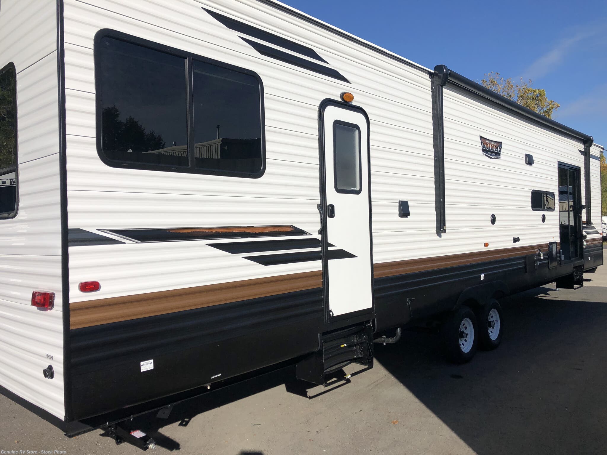 2023 Forest River Wildwood Lodge 40FDEN RV for Sale in Nacogdoches, TX