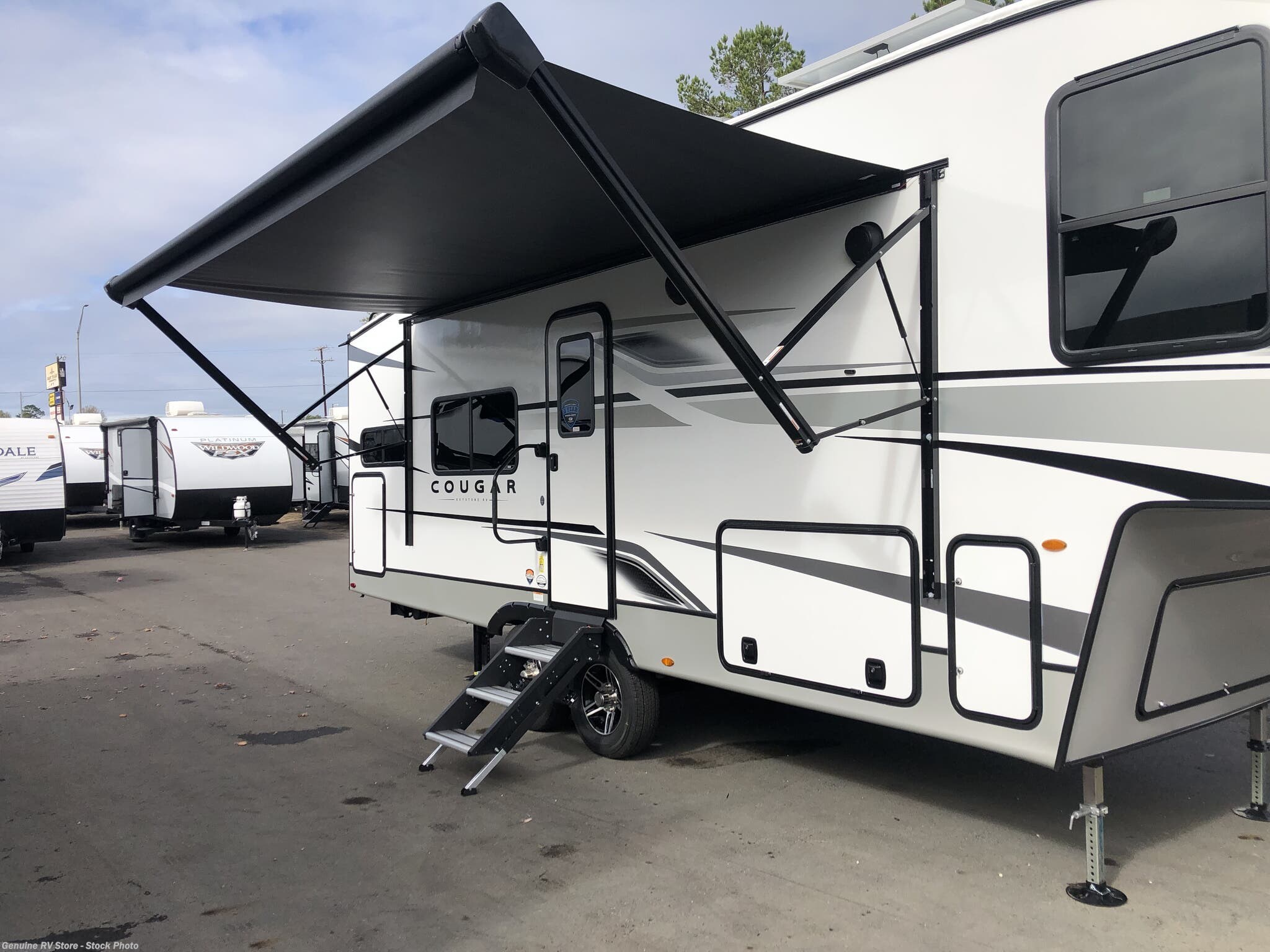 2023 Keystone Cougar 23MLE RV for Sale in Nacogdoches, TX 75964