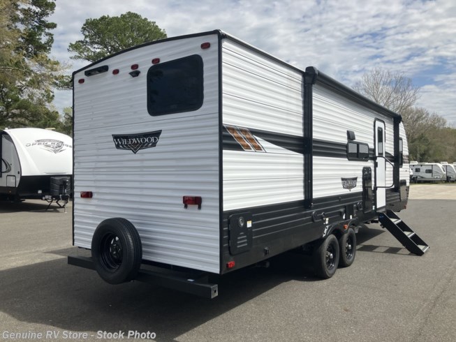 2024 Wildwood 28DBUD by Forest River from Genuine RV & Powersports in Nacogdoches, Texas