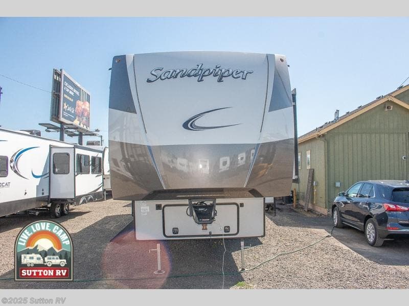 2022 Forest River Sandpiper 3440BH RV for Sale in Eugene, OR 97402