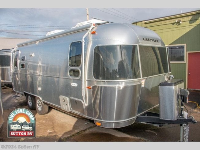 2023 Airstream Flying Cloud Airstream 25FB - New Travel Trailer For Sale by Sutton RV in Eugene, Oregon