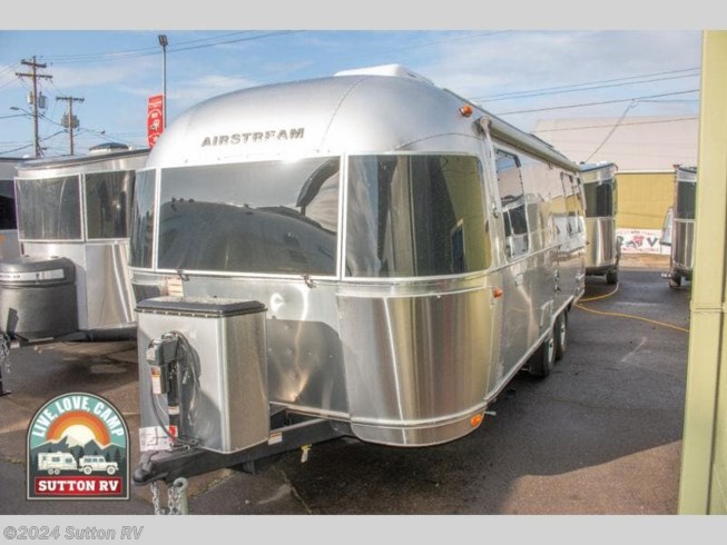 New 2023 Airstream Flying Cloud Airstream 25FB available in Eugene, Oregon