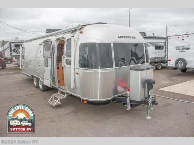 Used 2017 Airstream Classic Airstream  30 available in Eugene, Oregon
