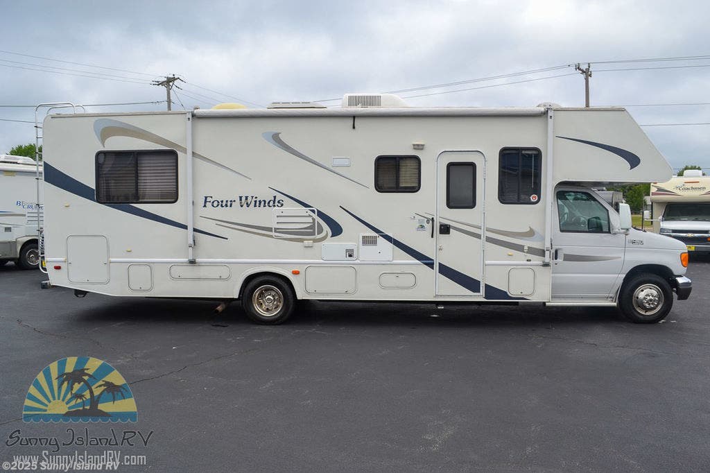2005 Four Winds 31P RV for Sale in Rockford, IL 61109 C3288 RVUSA