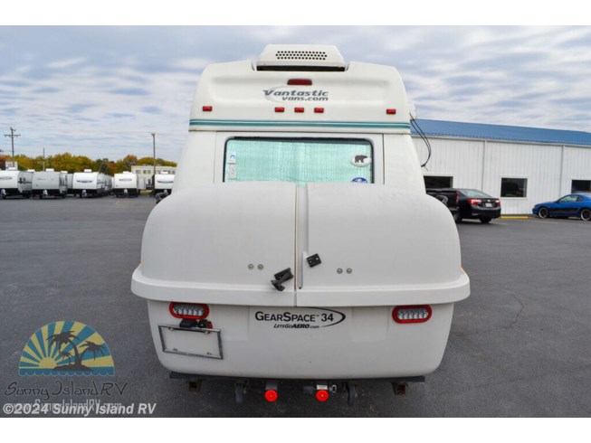 2001 Wide Body by Coach House from Sunny Island RV in Rockford, Illinois