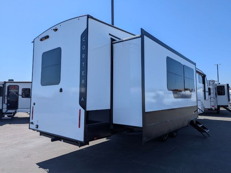 New 2025 Heartland Corterra CT 3.7 available in Colton, California
