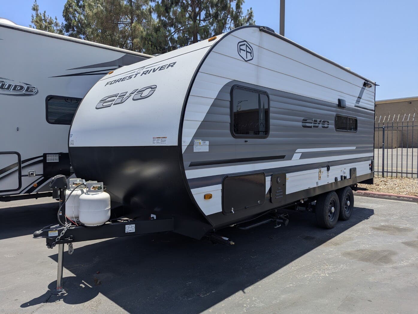 2025 EVO East 19TH by Forest River from Giant RV in Colton, California