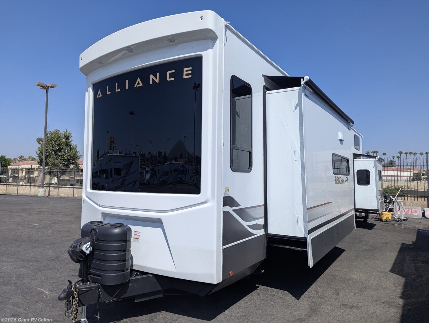 New 2026 Alliance RV Benchmark 42LFT available in Colton, California