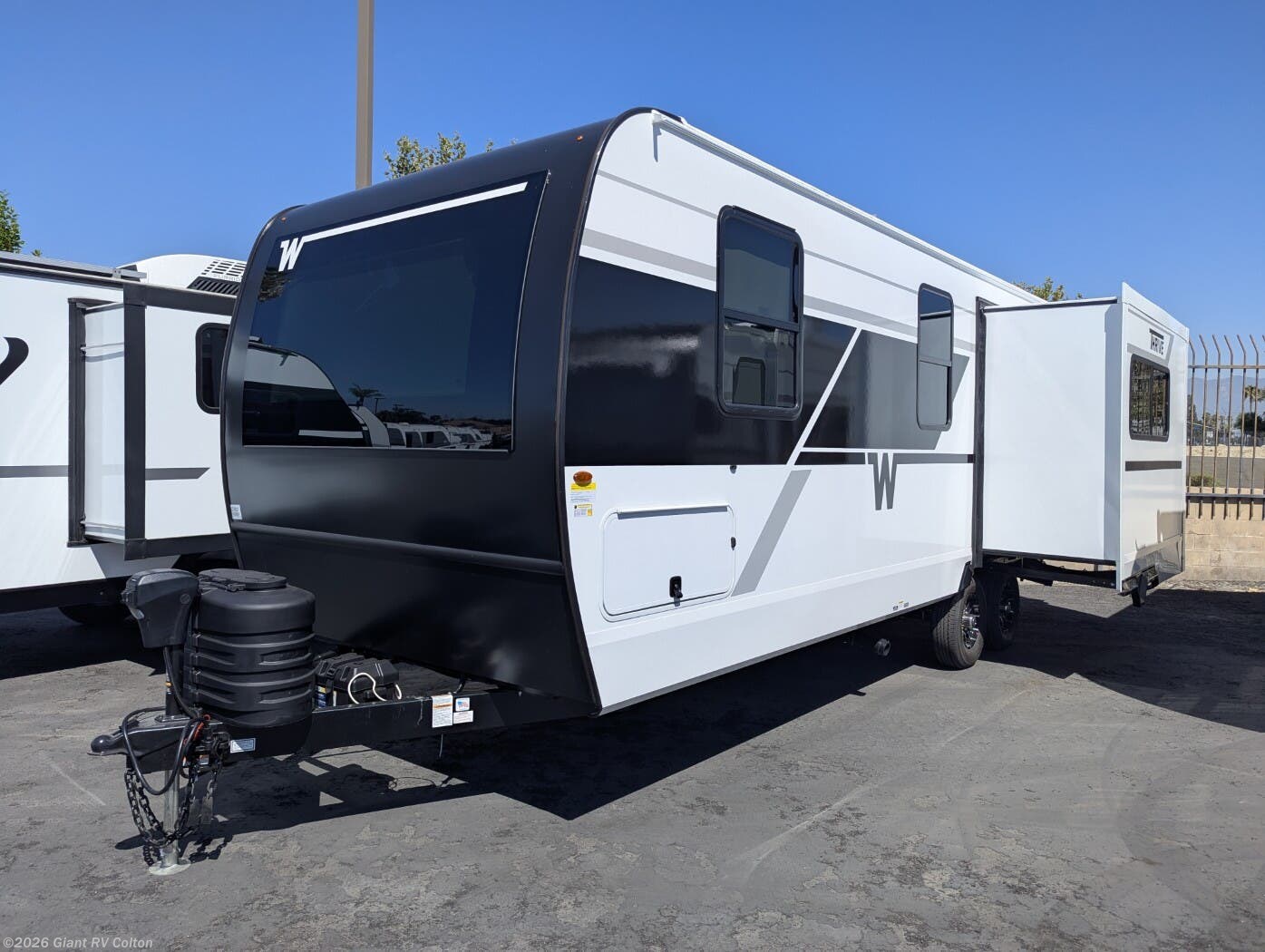 New 2026 Winnebago Thrive 24RKS available in Colton, California
