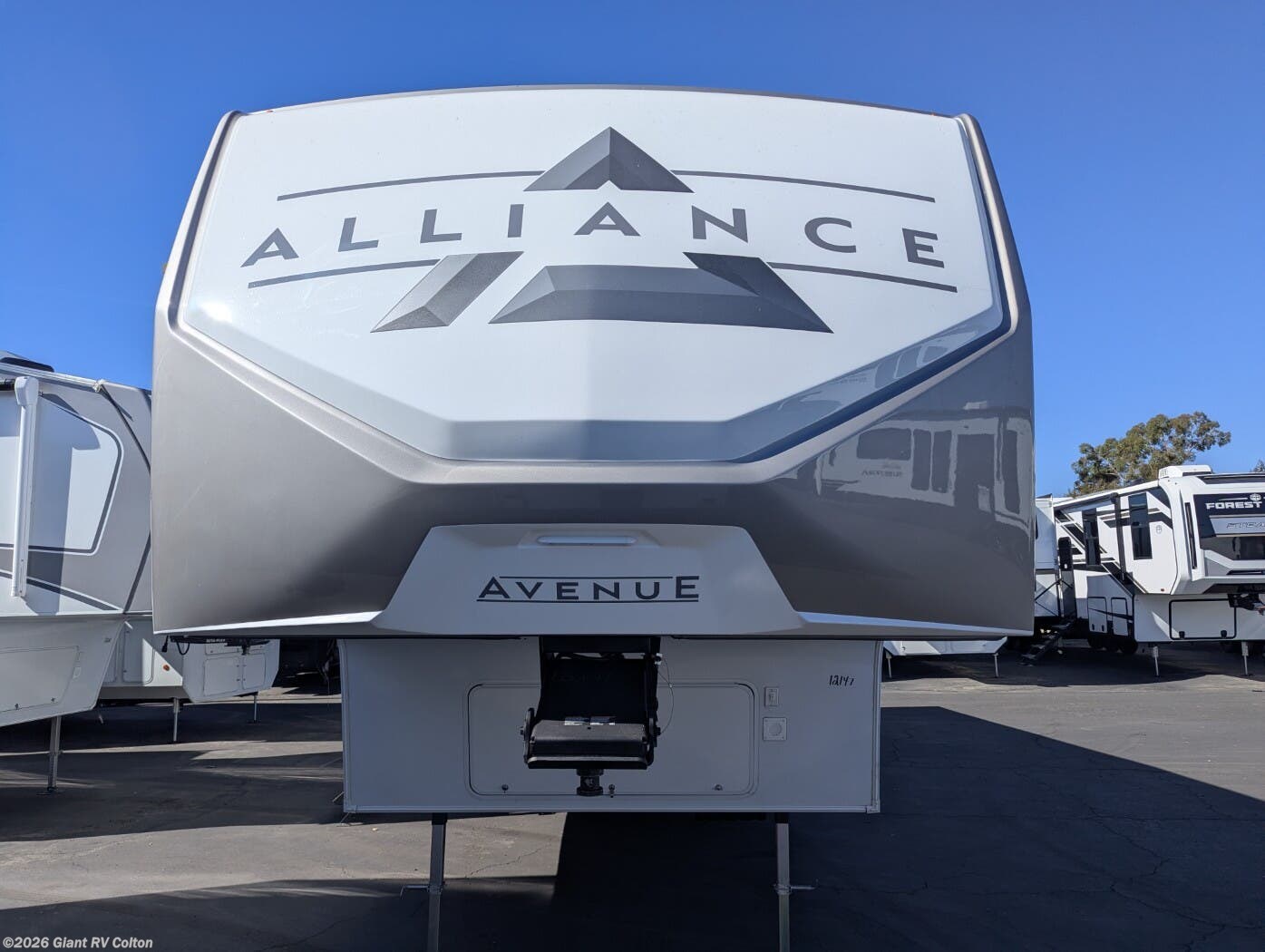 2026 Avenue 32RLS by Alliance RV from Giant RV in Colton, California
