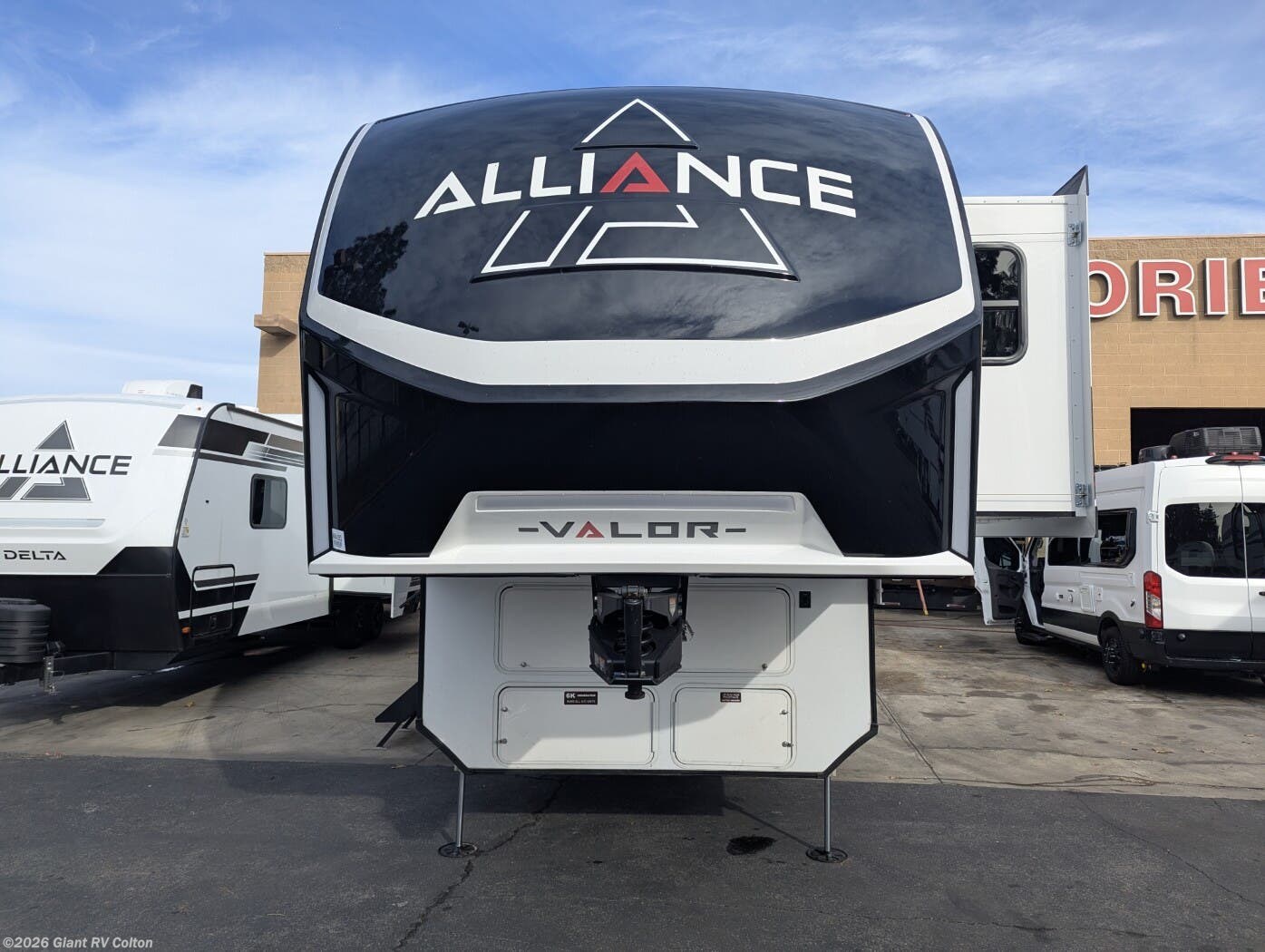 New 2026 Alliance RV Valor 41V16 available in Colton, California