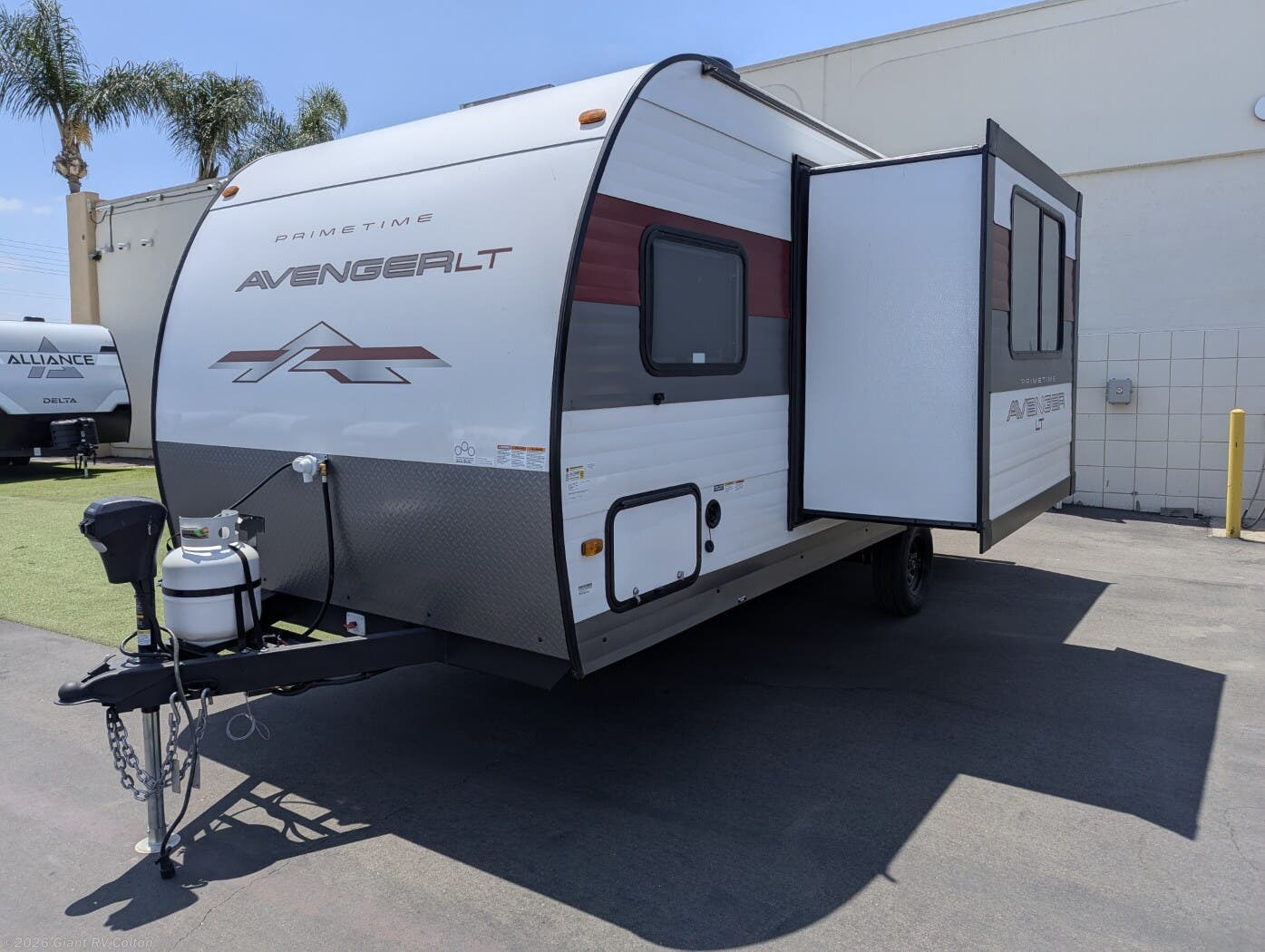 New 2025 Prime Time Avenger LT 17BHS available in Colton, California