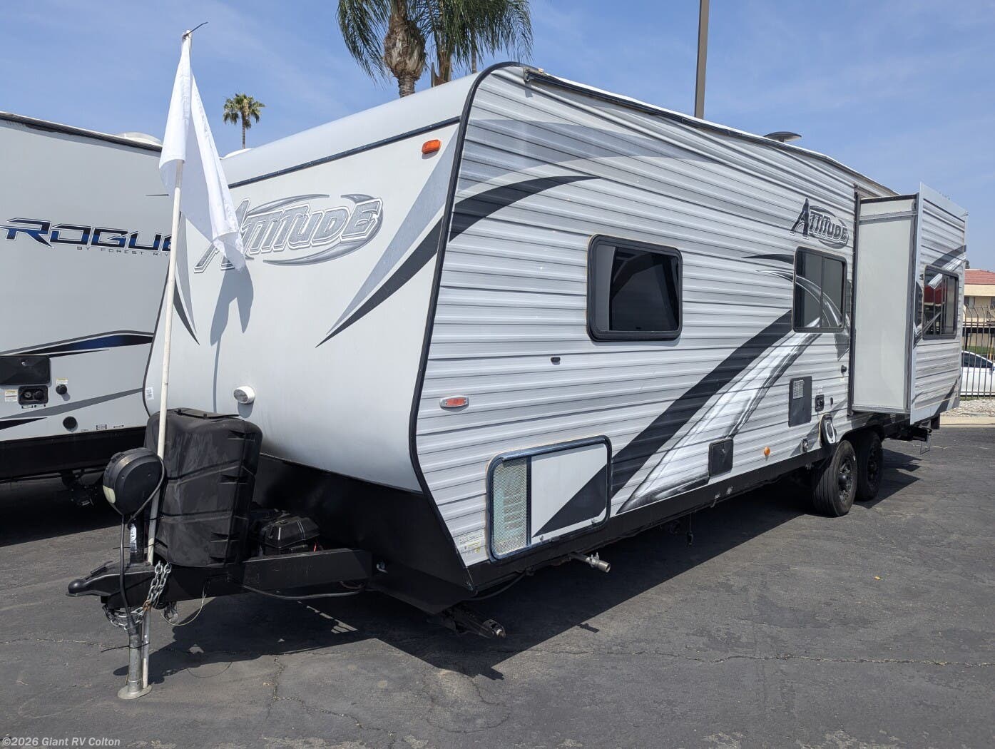 2018 Attitude Pro Lite 27SA by Eclipse from Giant RV in Colton, California