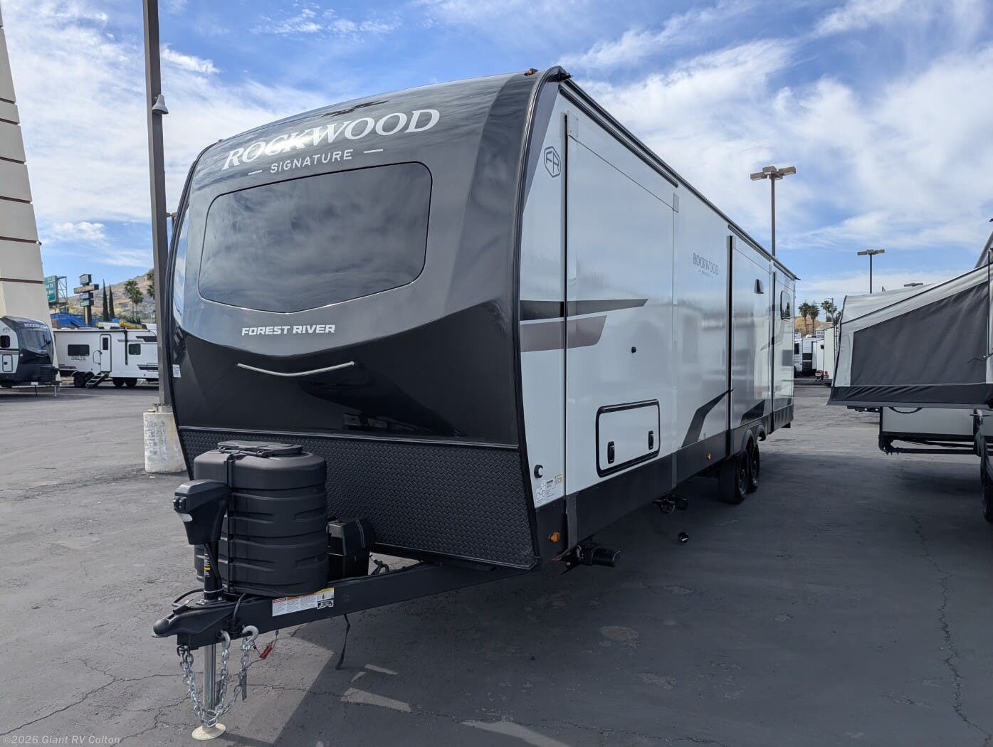 New 2026 Forest River Rockwood Signature 8336BH available in Colton, California