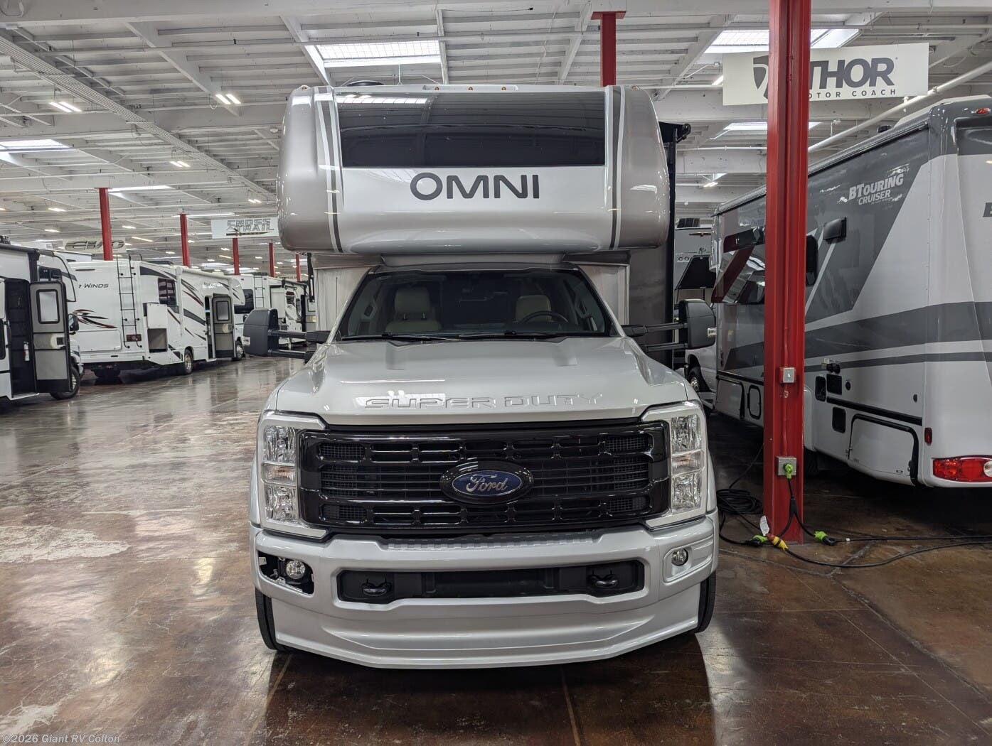 2026 Omni Trail L35 by Thor Motor Coach from Giant RV in Colton, California