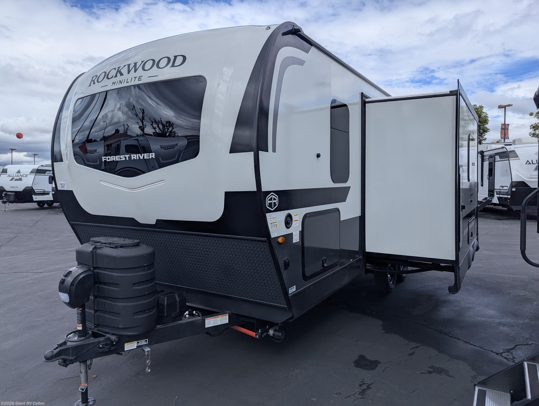 New 2026 Forest River Rockwood Mini Lite 2214S available in Colton, California