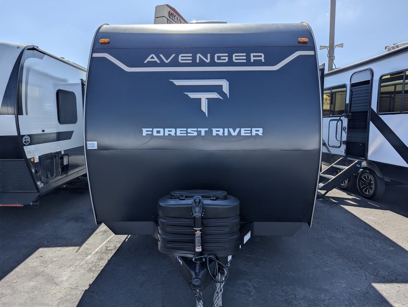2026 Avenger 26DBS by Prime Time from Giant RV in Colton, California