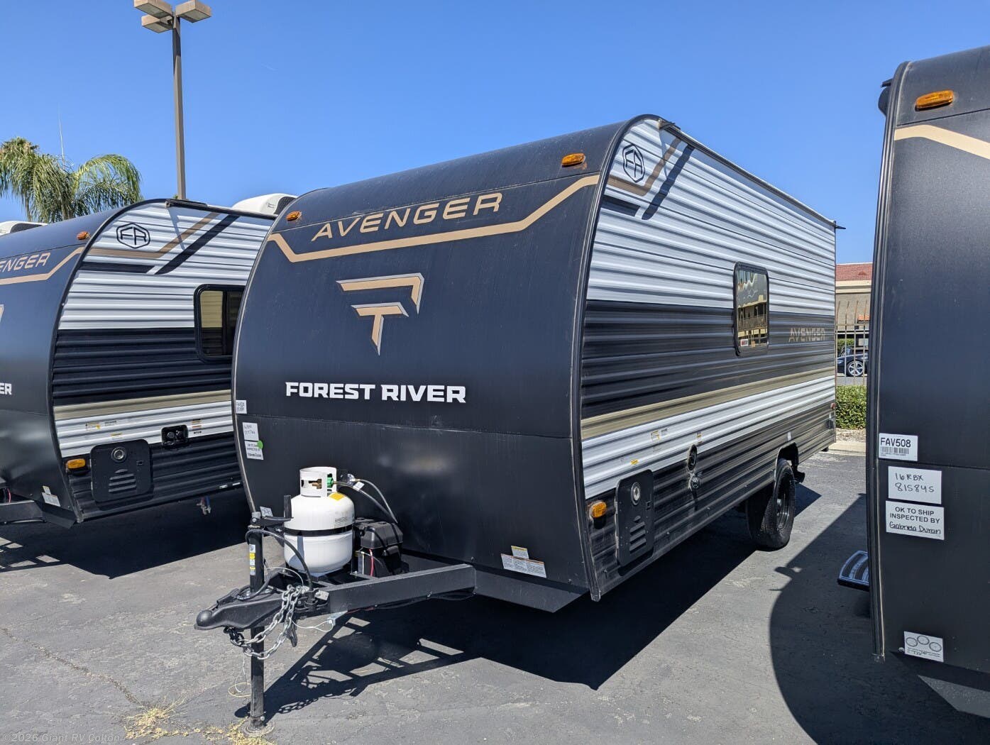 2026 Prime Time Avenger LT 16BHX - New Travel Trailer For Sale by Giant RV in Colton, California