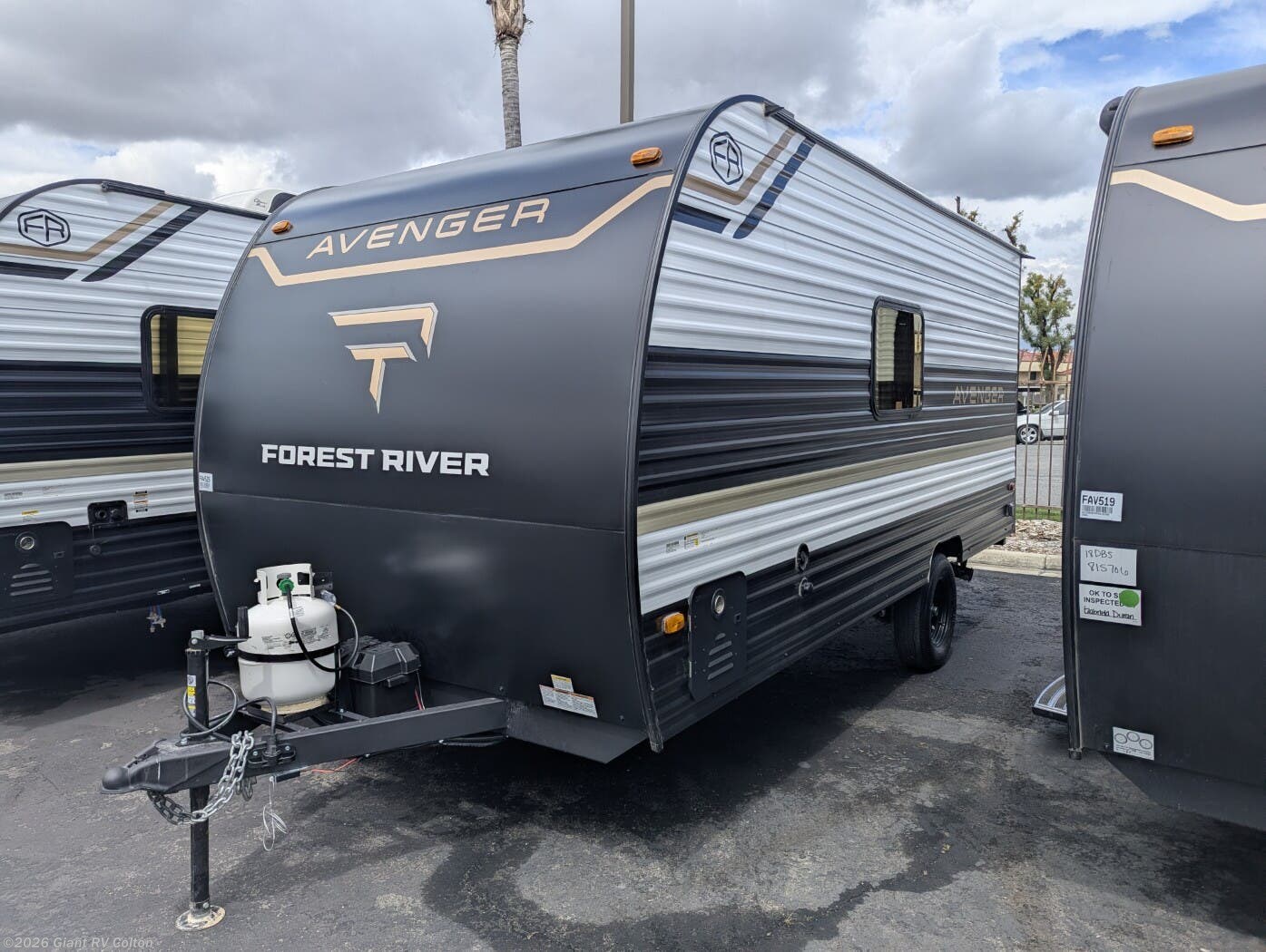 2026 Avenger LT 16BHX by Prime Time from Giant RV in Colton, California