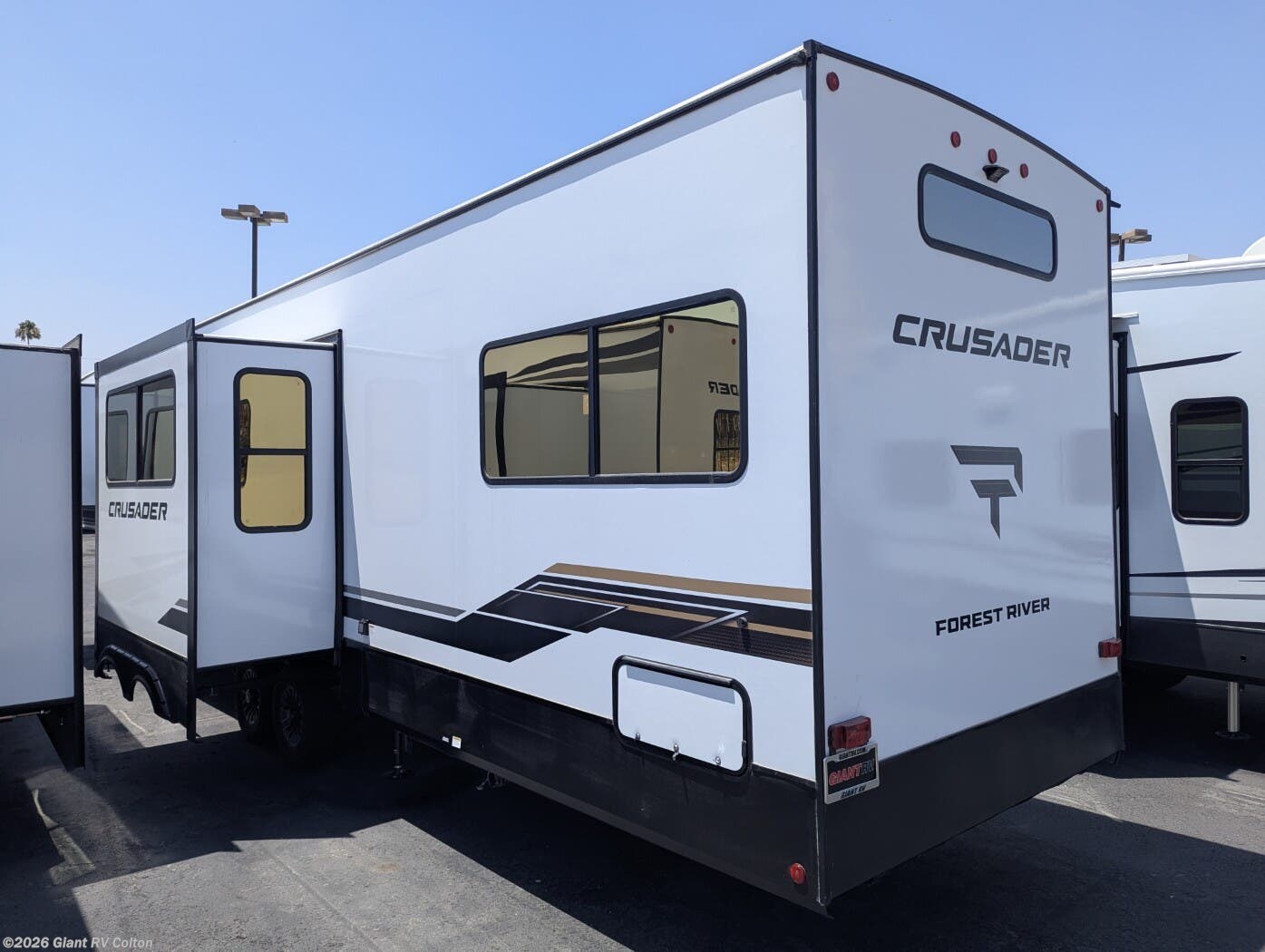 New 2026 Prime Time Crusader 2SUITE available in Colton, California