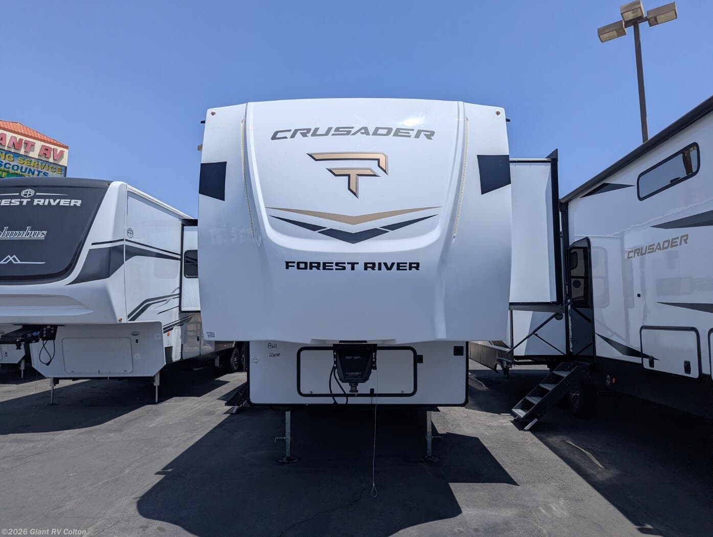 2026 Prime Time Crusader 2SUITE - New Fifth Wheel For Sale by Giant RV in Colton, California
