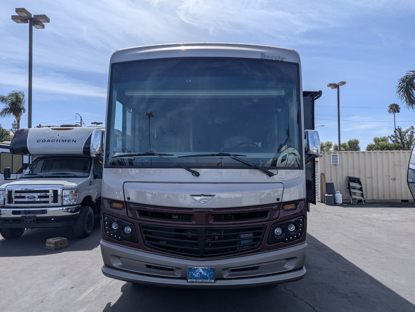 2022 Bounder 35K by Fleetwood from Giant RV in Colton, California