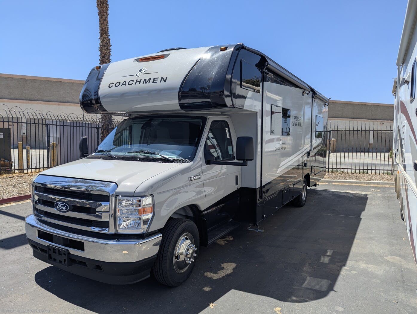 New 2027 Coachmen Cross Trail 26XG available in Colton, California