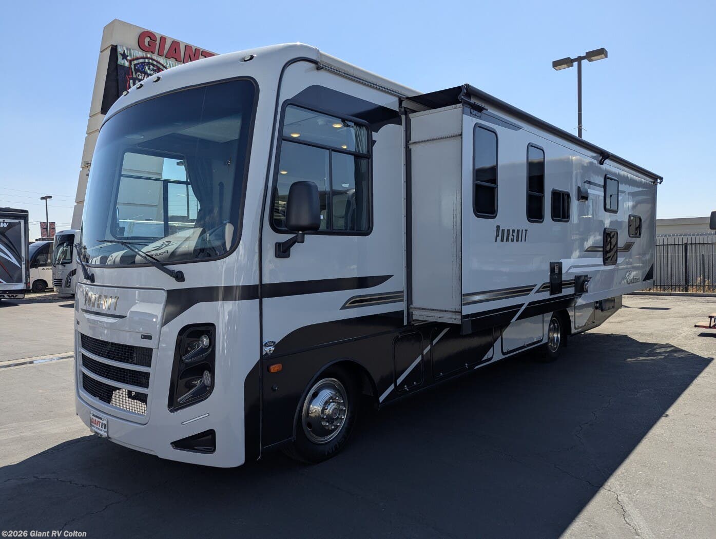 Used 2023 Coachmen Pursuit 31BH available in Colton, California